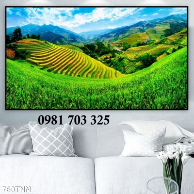 Tranh gachụ phong cảnh trang trí phòng khách
