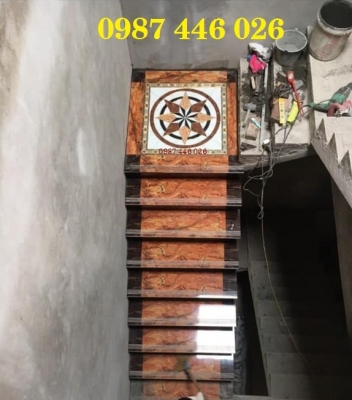Gạch cầu thang chiếu nghỉ