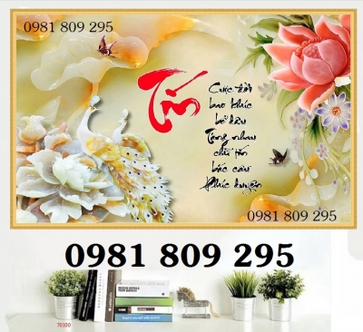 Tranh gạch men chim công