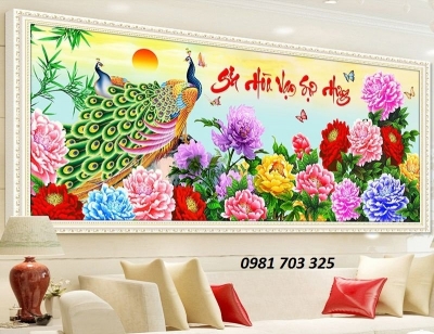 Tranh gạch 3D hình chim công đẹp