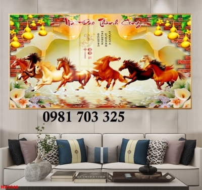 Tranh gạch men 3D mã đáo thành công